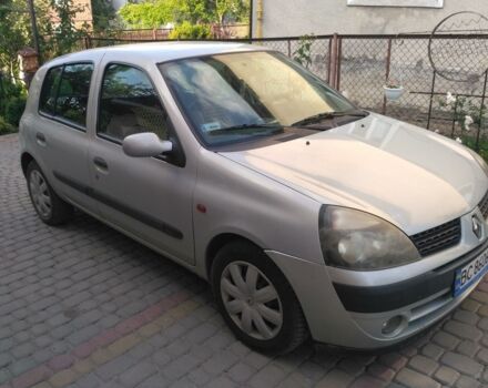 Сірий Рено Кліо, об'ємом двигуна 1.5 л та пробігом 247 тис. км за 3300 $, фото 1 на Automoto.ua