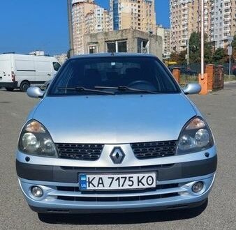 Сірий Рено Кліо, об'ємом двигуна 1.4 л та пробігом 260 тис. км за 3200 $, фото 1 на Automoto.ua