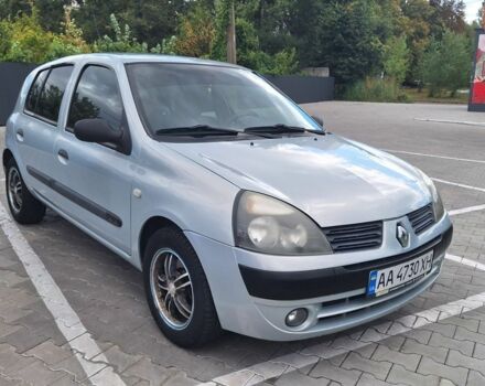 Сірий Рено Кліо, об'ємом двигуна 1.4 л та пробігом 216 тис. км за 3300 $, фото 1 на Automoto.ua