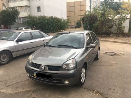 Сірий Рено Кліо, об'ємом двигуна 1.4 л та пробігом 190 тис. км за 4500 $, фото 1 на Automoto.ua