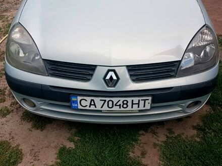 Сірий Рено Кліо, об'ємом двигуна 1.4 л та пробігом 201 тис. км за 2800 $, фото 1 на Automoto.ua