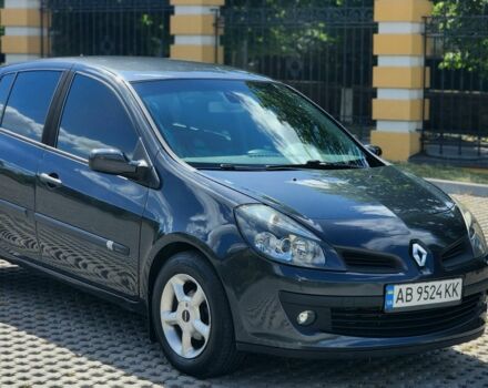 Сірий Рено Кліо, об'ємом двигуна 1.5 л та пробігом 250 тис. км за 3750 $, фото 1 на Automoto.ua