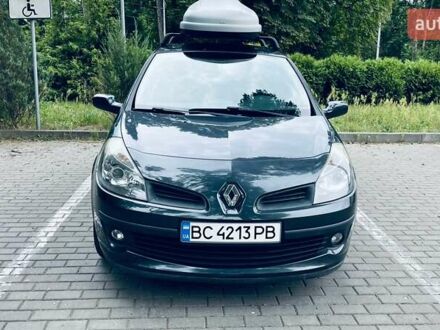 Рено Клио 2006 в Львове на Automoto.ua Серый Рено Клио, объемом двигателя 1.6 л и пробегом 150 тыс. км за 5600 $, фото 1 на Automoto.ua