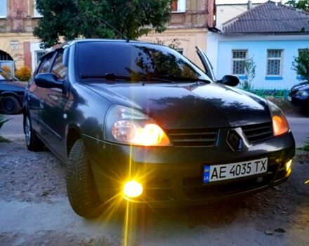 Серый Рено Клио, объемом двигателя 1.4 л и пробегом 280 тыс. км за 3600 $, фото 1 на Automoto.ua