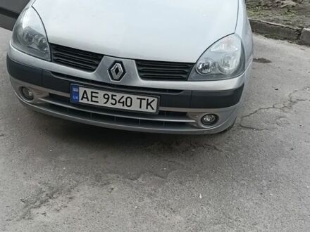 Сірий Рено Кліо, об'ємом двигуна 1.4 л та пробігом 180 тис. км за 3550 $, фото 1 на Automoto.ua