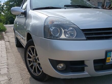 Рено Кліо 2006 у Запоріжжя на Automoto.ua Сірий Рено Кліо, об'ємом двигуна 1.4 л та пробігом 196 тис. км за 3300 $, фото 1 на Automoto.ua