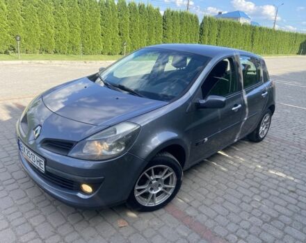 Сірий Рено Кліо, об'ємом двигуна 1.5 л та пробігом 255 тис. км за 3700 $, фото 1 на Automoto.ua