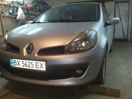Сірий Рено Кліо, об'ємом двигуна 1.6 л та пробігом 197 тис. км за 4750 $, фото 1 на Automoto.ua