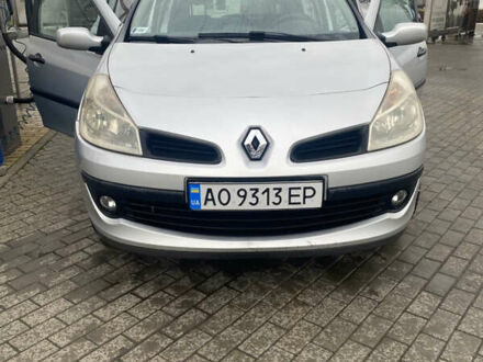 Серый Рено Клио, объемом двигателя 1.15 л и пробегом 244 тыс. км за 3400 $, фото 1 на Automoto.ua