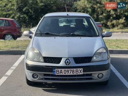 Серый Рено Клио, объемом двигателя 1.4 л и пробегом 206 тыс. км за 3500 $, фото 1 на Automoto.ua
