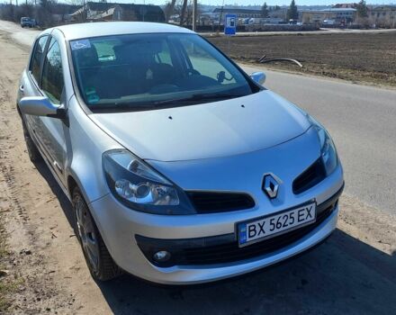 Сірий Рено Кліо, об'ємом двигуна 1.6 л та пробігом 200 тис. км за 4500 $, фото 1 на Automoto.ua