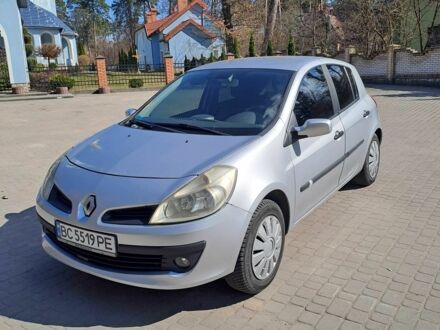 Сірий Рено Кліо, об'ємом двигуна 1.4 л та пробігом 273 тис. км за 4100 $, фото 1 на Automoto.ua