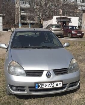 Сірий Рено Кліо, об'ємом двигуна 1.4 л та пробігом 195 тис. км за 4344 $, фото 1 на Automoto.ua