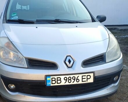 Сірий Рено Кліо, об'ємом двигуна 1.6 л та пробігом 161 тис. км за 4800 $, фото 1 на Automoto.ua