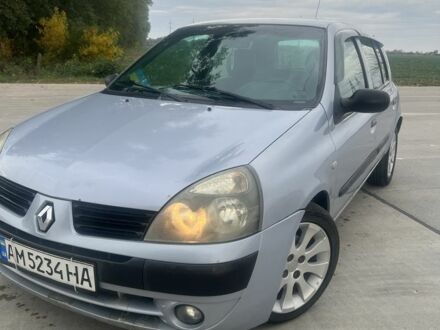 Сірий Рено Кліо, об'ємом двигуна 1.4 л та пробігом 394 тис. км за 2560 $, фото 1 на Automoto.ua