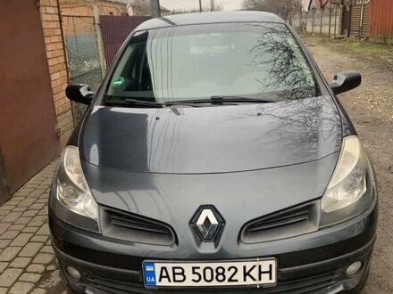 Серый Рено Клио, объемом двигателя 1.15 л и пробегом 207 тыс. км за 4200 $, фото 1 на Automoto.ua