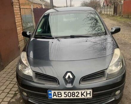 Серый Рено Клио, объемом двигателя 1.15 л и пробегом 207 тыс. км за 4200 $, фото 1 на Automoto.ua