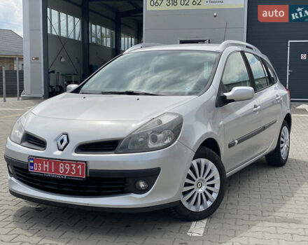 Серый Рено Клио, объемом двигателя 1.2 л и пробегом 203 тыс. км за 3999 $, фото 1 на Automoto.ua