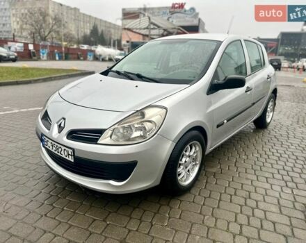 Сірий Рено Кліо, об'ємом двигуна 1.5 л та пробігом 177 тис. км за 5950 $, фото 1 на Automoto.ua