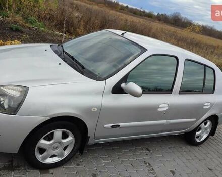 Серый Рено Клио, объемом двигателя 0 л и пробегом 220 тыс. км за 3600 $, фото 1 на Automoto.ua
