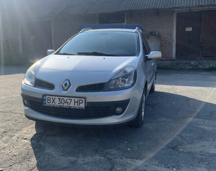 Серый Рено Клио, объемом двигателя 1.2 л и пробегом 144 тыс. км за 5300 $, фото 1 на Automoto.ua