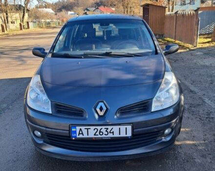 Серый Рено Клио, объемом двигателя 1.5 л и пробегом 265 тыс. км за 4900 $, фото 1 на Automoto.ua