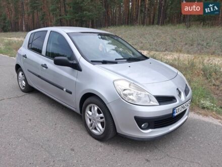 Сірий Рено Кліо, об'ємом двигуна 1.15 л та пробігом 226 тис. км за 4300 $, фото 1 на Automoto.ua