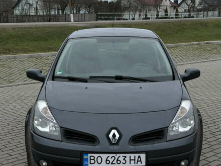 Сірий Рено Кліо, об'ємом двигуна 1.6 л та пробігом 160 тис. км за 6400 $, фото 1 на Automoto.ua