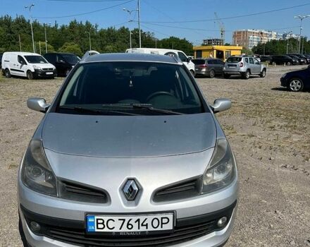 Серый Рено Клио, объемом двигателя 1.15 л и пробегом 250 тыс. км за 3150 $, фото 1 на Automoto.ua