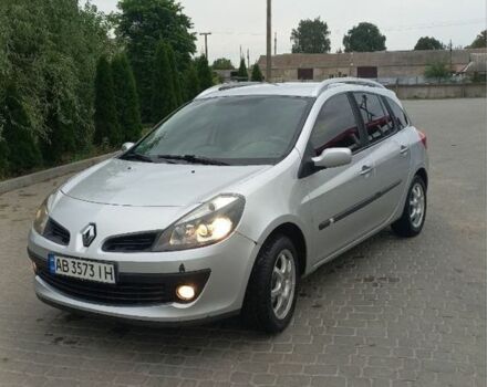 Серый Рено Клио, объемом двигателя 1.1 л и пробегом 214 тыс. км за 5200 $, фото 1 на Automoto.ua