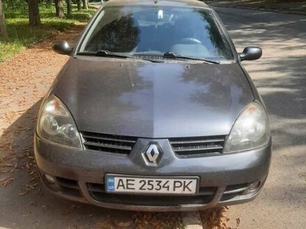 Рено Клио 2007 в Кривом Роге на Automoto.ua Серый Рено Клио, объемом двигателя 1.4 л и пробегом 165 тыс. км за 4000 $, фото 1 на Automoto.ua