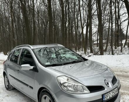 Сірий Рено Кліо, об'ємом двигуна 1.5 л та пробігом 248 тис. км за 1950 $, фото 1 на Automoto.ua