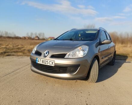 Сірий Рено Кліо, об'ємом двигуна 1.5 л та пробігом 189 тис. км за 5200 $, фото 1 на Automoto.ua