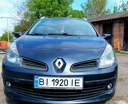 Серый Рено Клио, объемом двигателя 1.5 л и пробегом 168 тыс. км за 4200 $, фото 1 на Automoto.ua