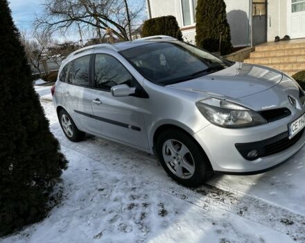 Серый Рено Клио, объемом двигателя 1.5 л и пробегом 207 тыс. км за 5700 $, фото 1 на Automoto.ua