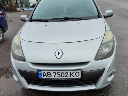 Серый Рено Клио, объемом двигателя 1.2 л и пробегом 232 тыс. км за 4850 $, фото 1 на Automoto.ua