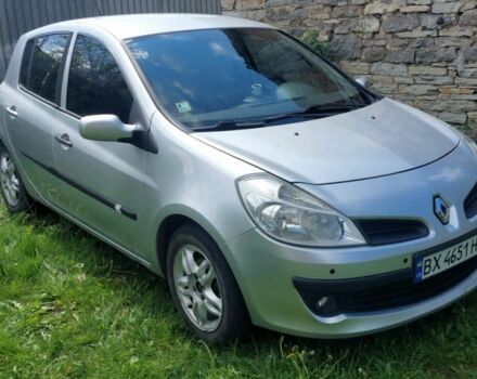Сірий Рено Кліо, об'ємом двигуна 1.4 л та пробігом 240 тис. км за 4050 $, фото 1 на Automoto.ua
