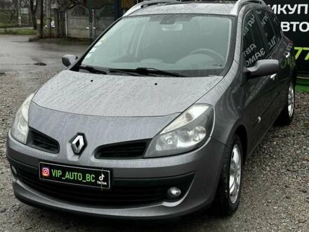 Серый Рено Клио, объемом двигателя 1.46 л и пробегом 249 тыс. км за 5900 $, фото 1 на Automoto.ua