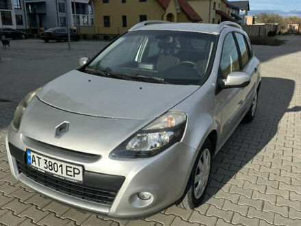 Рено Кліо 2009 у Івано-Франківську на Automoto.ua Сірий Рено Кліо, об'ємом двигуна 1.6 л та пробігом 112 тис. км за 5700 $, фото 1 на Automoto.ua