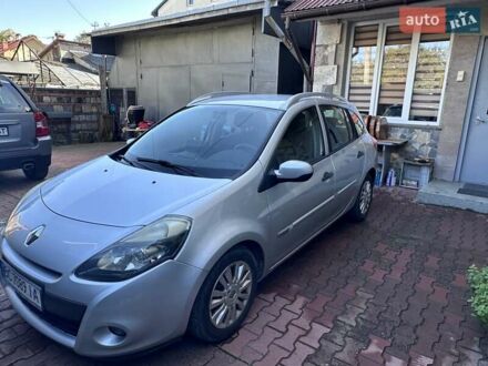 Сірий Рено Кліо, об'ємом двигуна 1.46 л та пробігом 251 тис. км за 5500 $, фото 1 на Automoto.ua