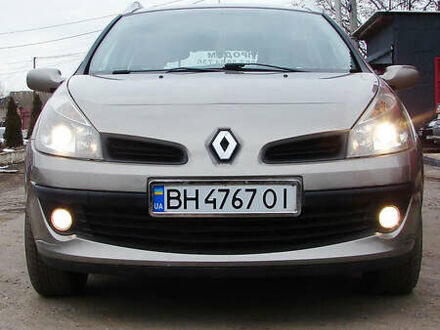 Рено Кліо 2009 у Одесі на Automoto.ua Сірий Рено Кліо, об'ємом двигуна 1.5 л та пробігом 196 тис. км за 5700 $, фото 1 на Automoto.ua