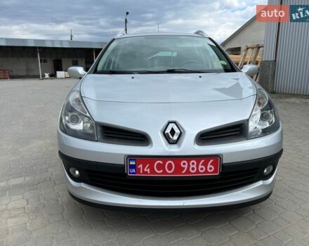 Серый Рено Клио, объемом двигателя 1.2 л и пробегом 178 тыс. км за 4850 $, фото 1 на Automoto.ua
