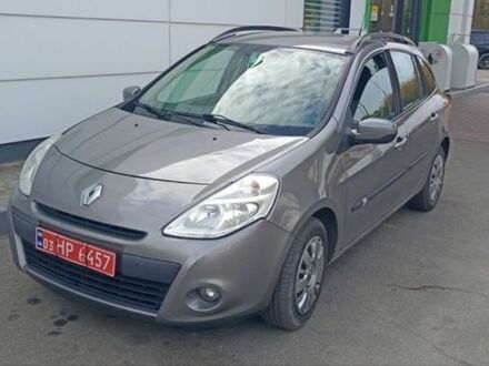 Серый Рено Клио, объемом двигателя 1.2 л и пробегом 200 тыс. км за 5100 $, фото 1 на Automoto.ua