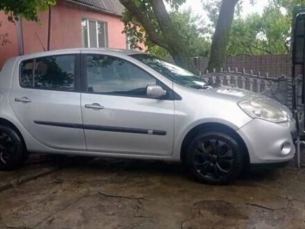 Сірий Рено Кліо, об'ємом двигуна 1.46 л та пробігом 290 тис. км за 4300 $, фото 1 на Automoto.ua