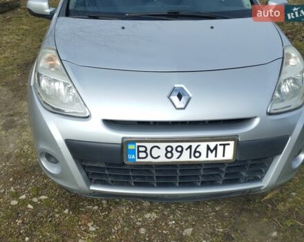 Серый Рено Клио, объемом двигателя 1.46 л и пробегом 242 тыс. км за 5400 $, фото 1 на Automoto.ua