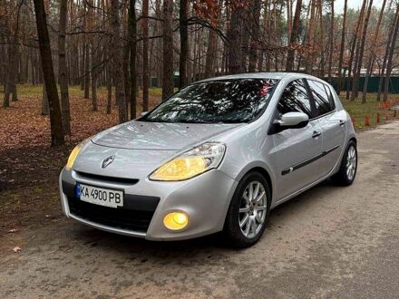 Серый Рено Клио, объемом двигателя 1.5 л и пробегом 284 тыс. км за 5000 $, фото 1 на Automoto.ua