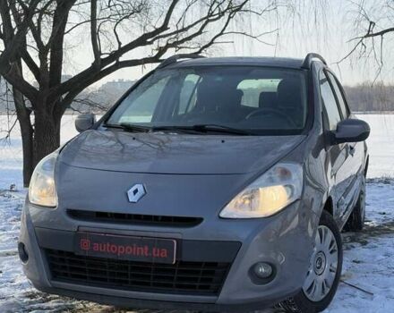 Сірий Рено Кліо, об'ємом двигуна 1.2 л та пробігом 202 тис. км за 5500 $, фото 1 на Automoto.ua