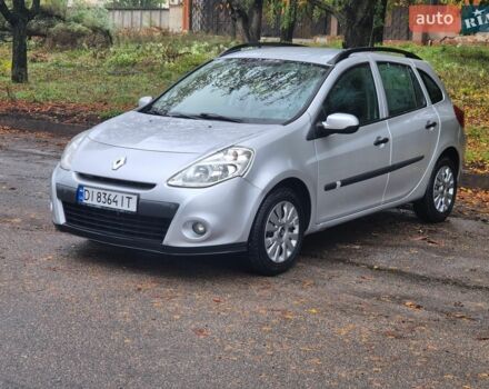 Серый Рено Клио, объемом двигателя 1.2 л и пробегом 206 тыс. км за 4999 $, фото 1 на Automoto.ua