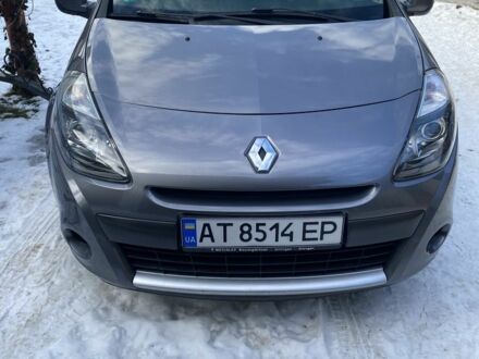 Серый Рено Клио, объемом двигателя 1.1 л и пробегом 207 тыс. км за 4950 $, фото 1 на Automoto.ua