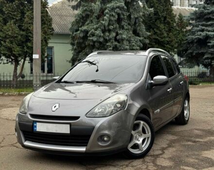 Серый Рено Клио, объемом двигателя 1.2 л и пробегом 225 тыс. км за 4700 $, фото 1 на Automoto.ua